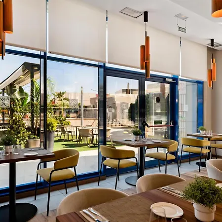 Hilton Garden