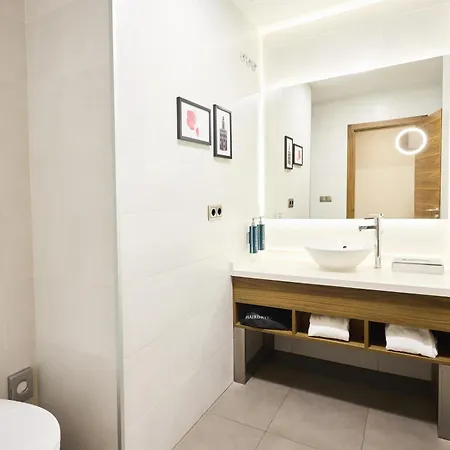 Hilton Garden 4*