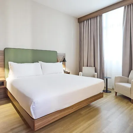 Hilton Garden