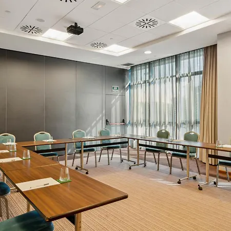 Hotel Hilton Garden 4*