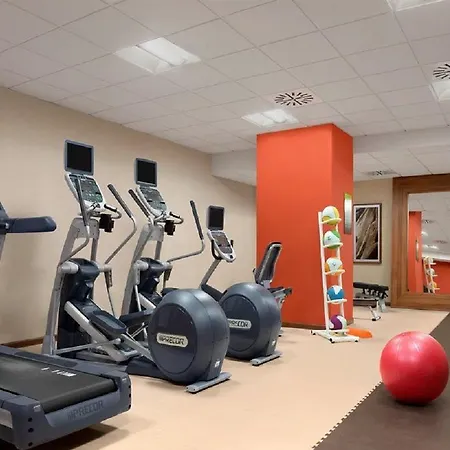Hilton Garden Отель