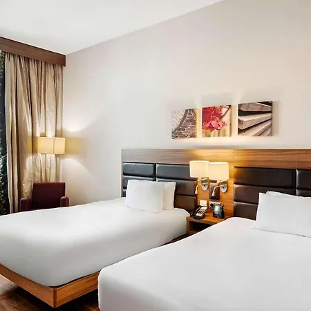 Hilton Garden Севилья