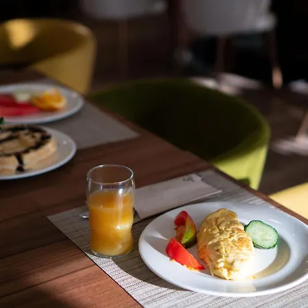 Hilton Garden 4* Севилья