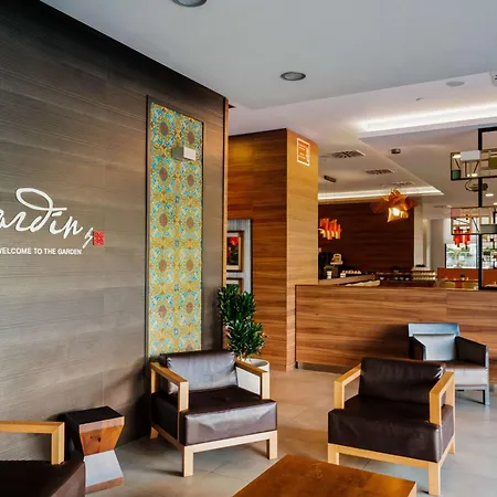 Hilton Garden Отель