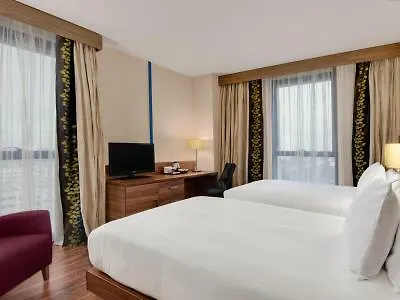 Hilton Garden Отель 4*
